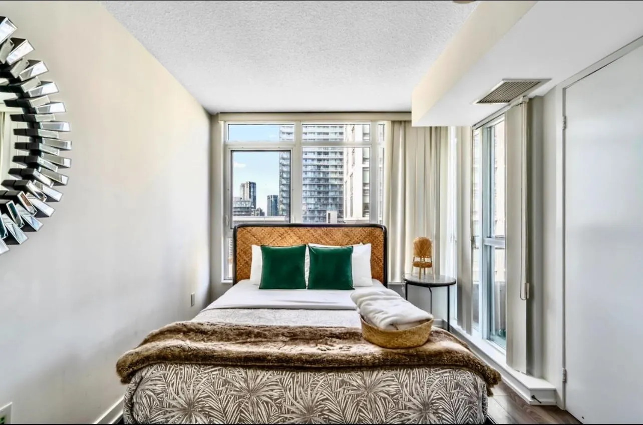 The Perfect Getaway Apartment Toronto